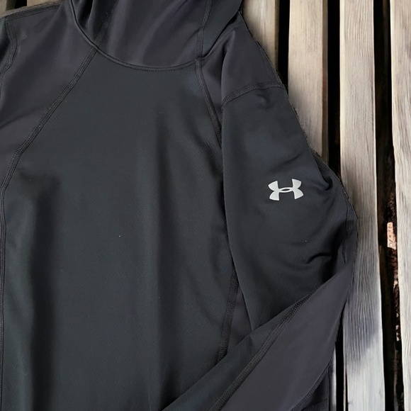 Women's Under Armour Coldgear Balaclava Top Size Small - Picture 3 of 5